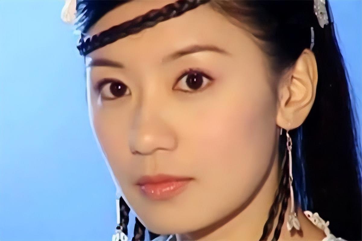 时代背景下的武侠奇幻之旅——虫武最新章节