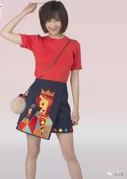 最新爱依服特价，时尚成长的力量，特价优惠尽享时尚风采