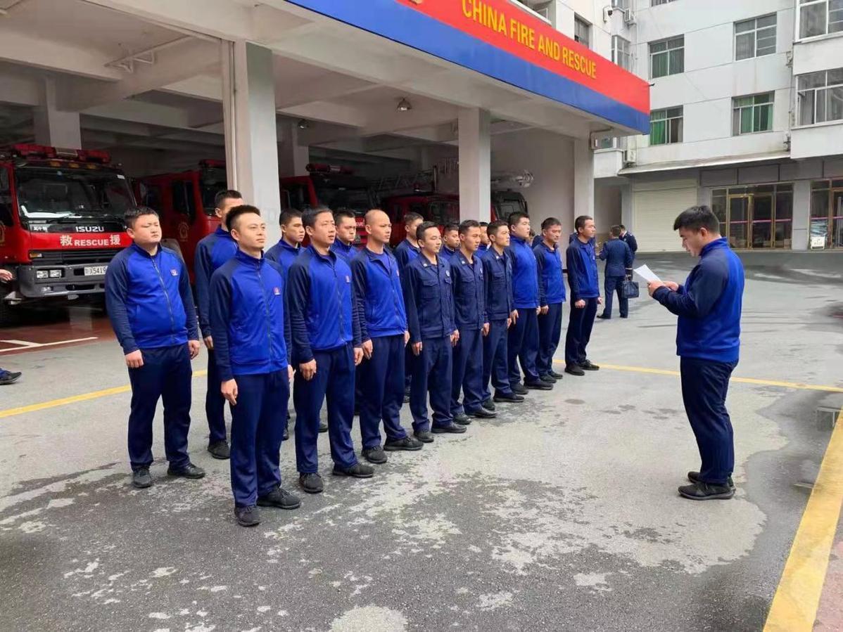 风云变幻中的气象挑战，最新预测关于台风10号动向揭秘