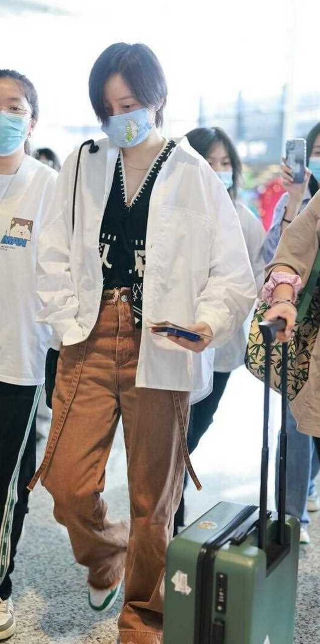 李斯丹妮机场最新，自然美景的探索之旅