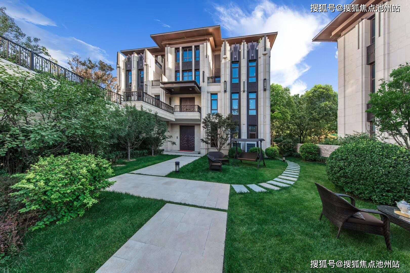 最新同花顺官方免费下载，股市中的温情故事体验