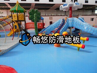 最新玩具图片大放送，小巷深处的梦幻乐园玩具展示