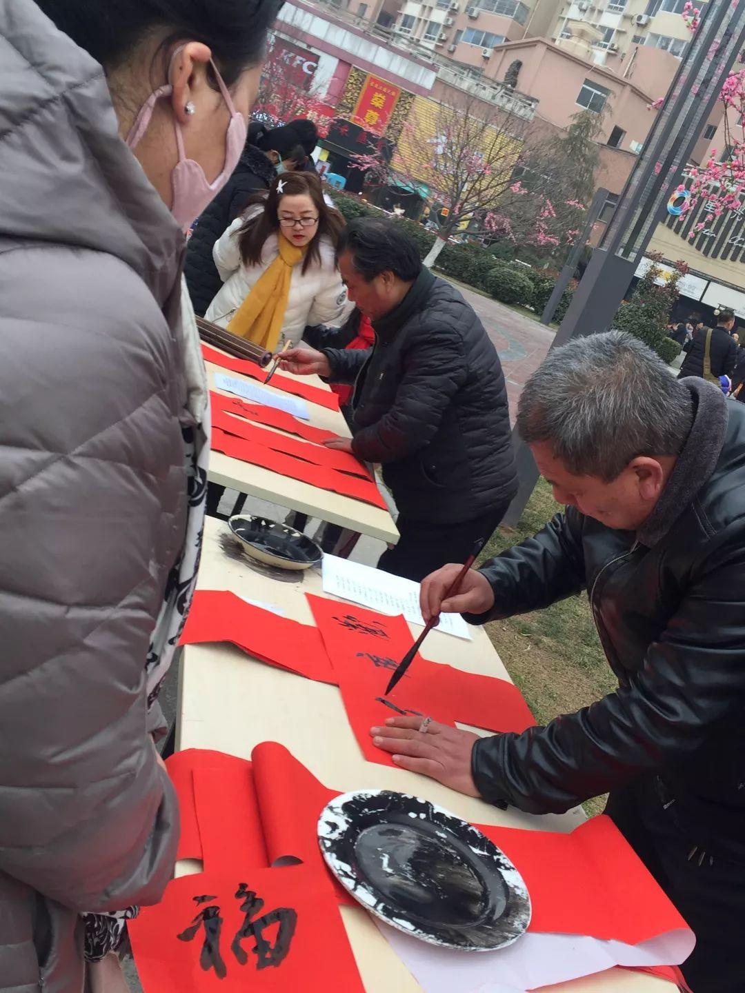 最新春联，高科技产品介绍一览