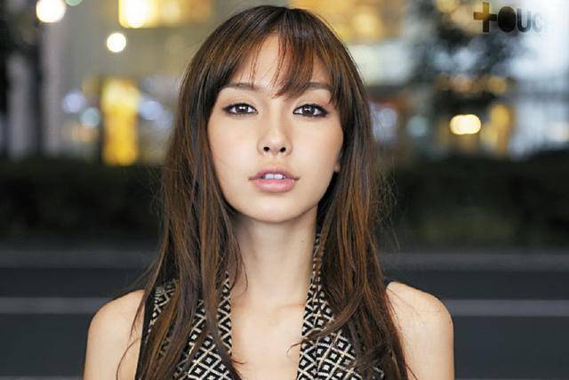 射手座明星女的独特魅力与星座特质解析，以某明星为例的探讨