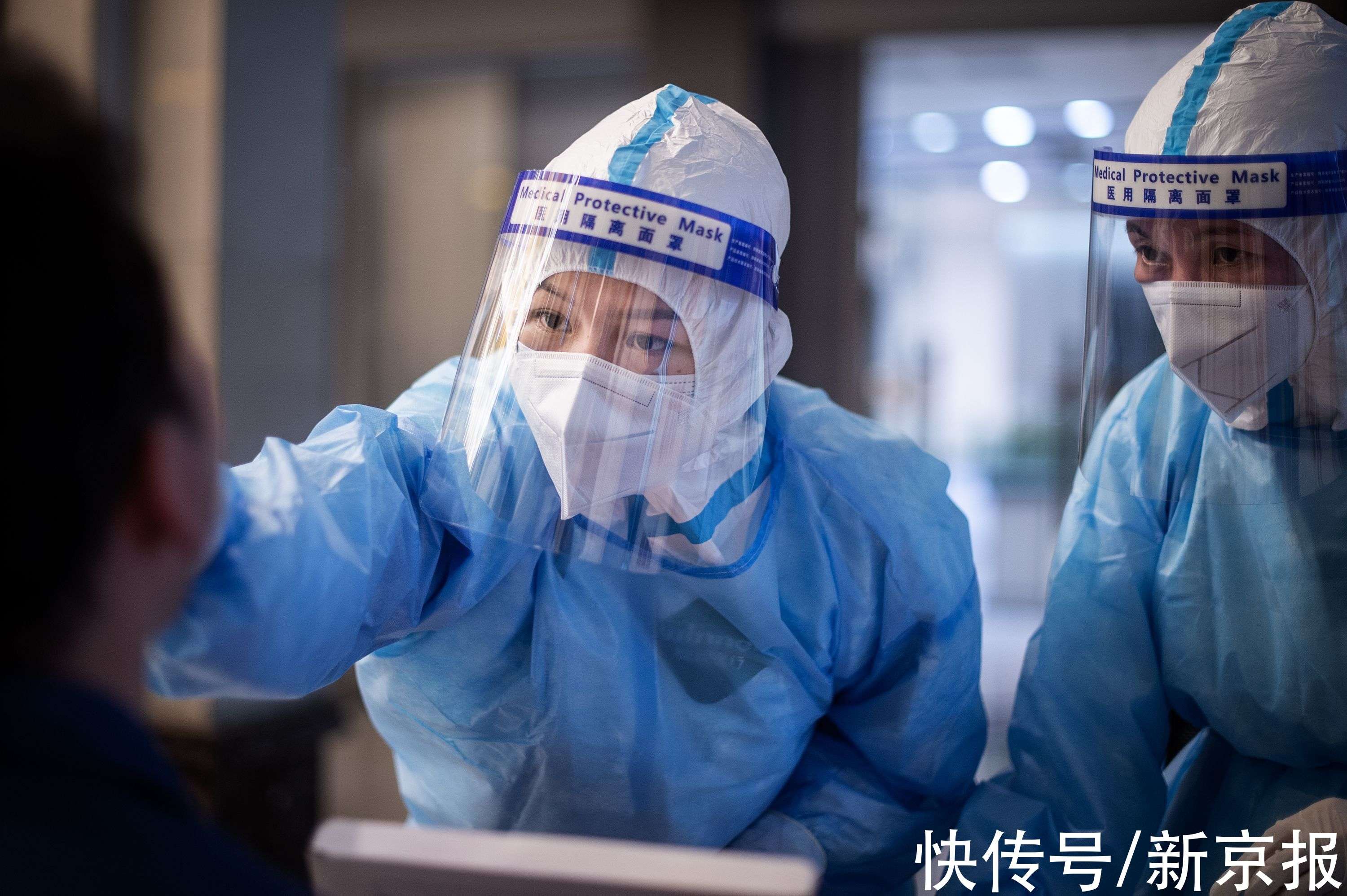 上海新冠疫情最新消息下的日常温馨故事