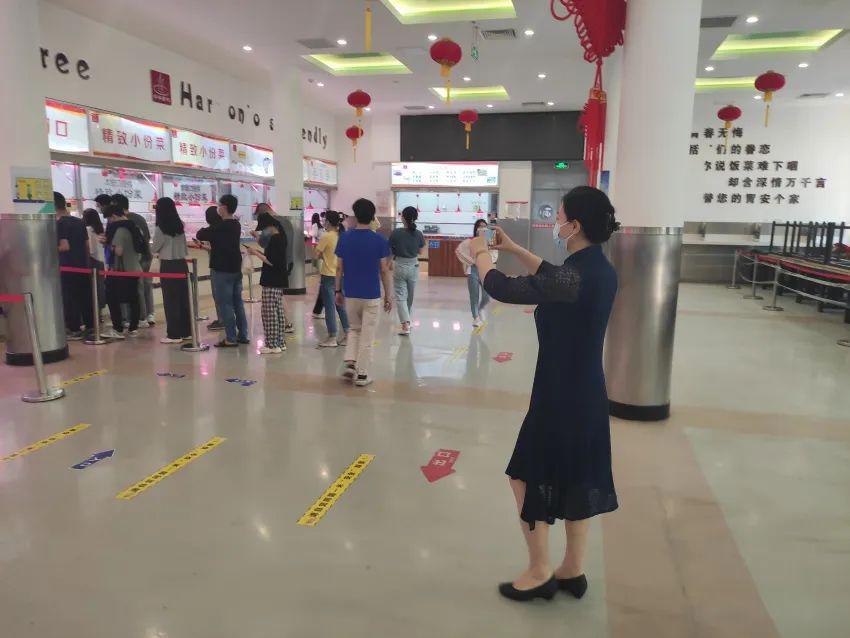 时代变迁下的守护者时尚，最新保安服装风采展示