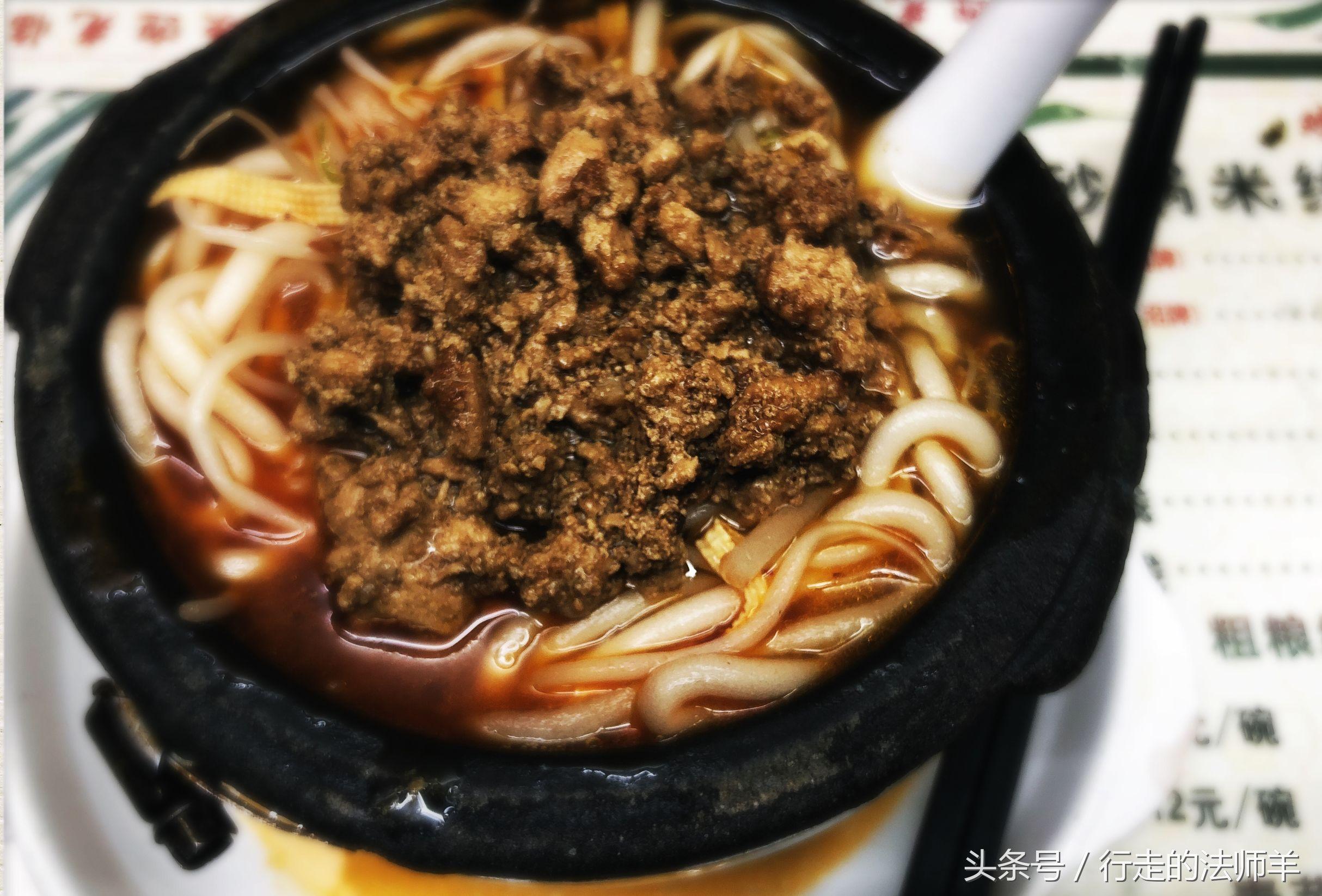 韩国惊悚新片揭秘，小巷深处的神秘小店之谜