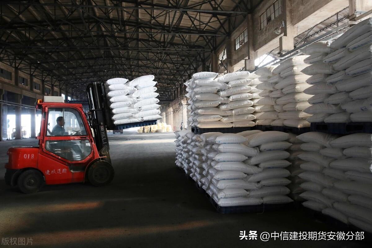纯碱现货最新价格及市场走势与影响因素分析概述