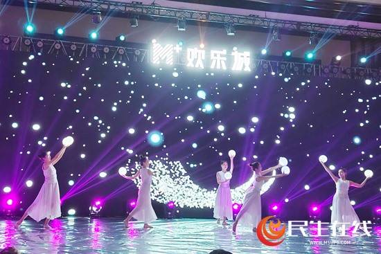 韩综新纪元，前沿科技体验，感受未来科技的力量