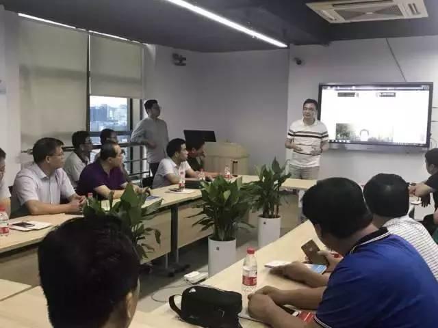 最新95号汽油价格动态，变化中的力量与自信成就感的源泉