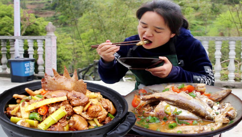 苗阿朵最新美食视频，自然美景中的美食探索之旅