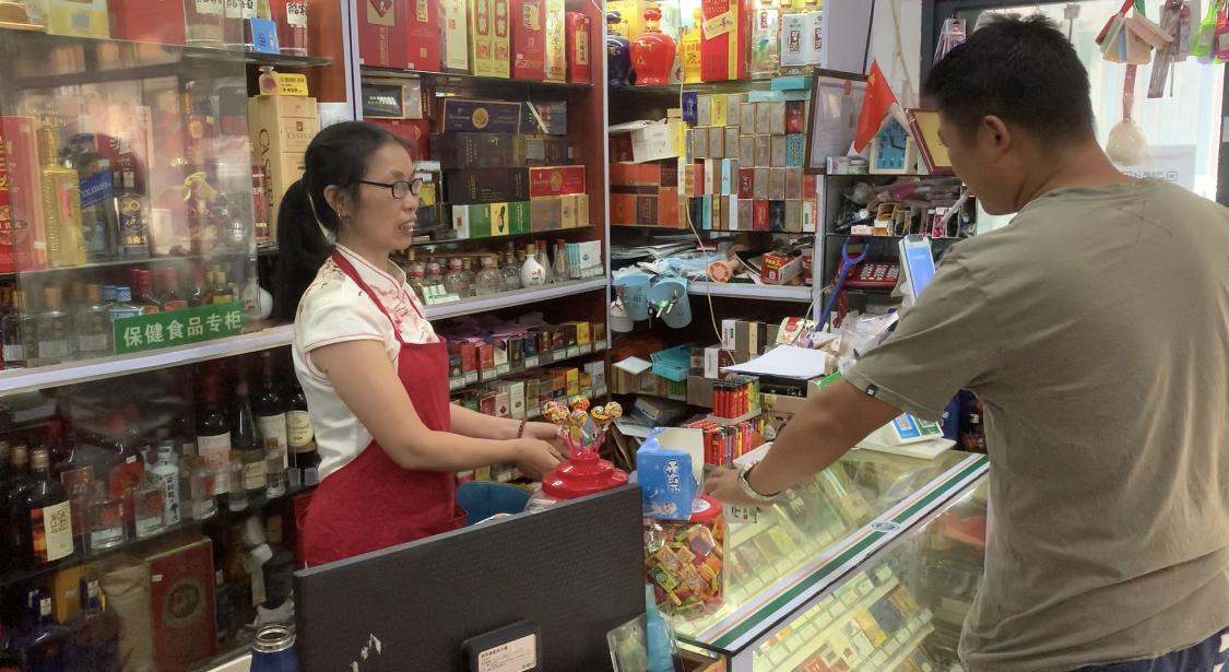 抖音短视频最新版带你探索小巷隐藏宝藏，特色小店探秘之旅