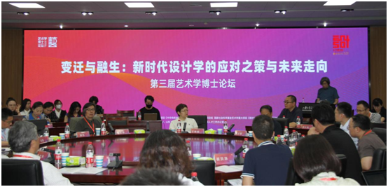龙建股份动态更新，学习力量重塑自信与成就感的征程